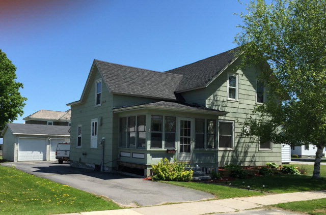17 Delaware Street Rouses Point NY 12979