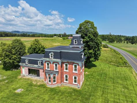 249 Point Road Willsboro NY 12996