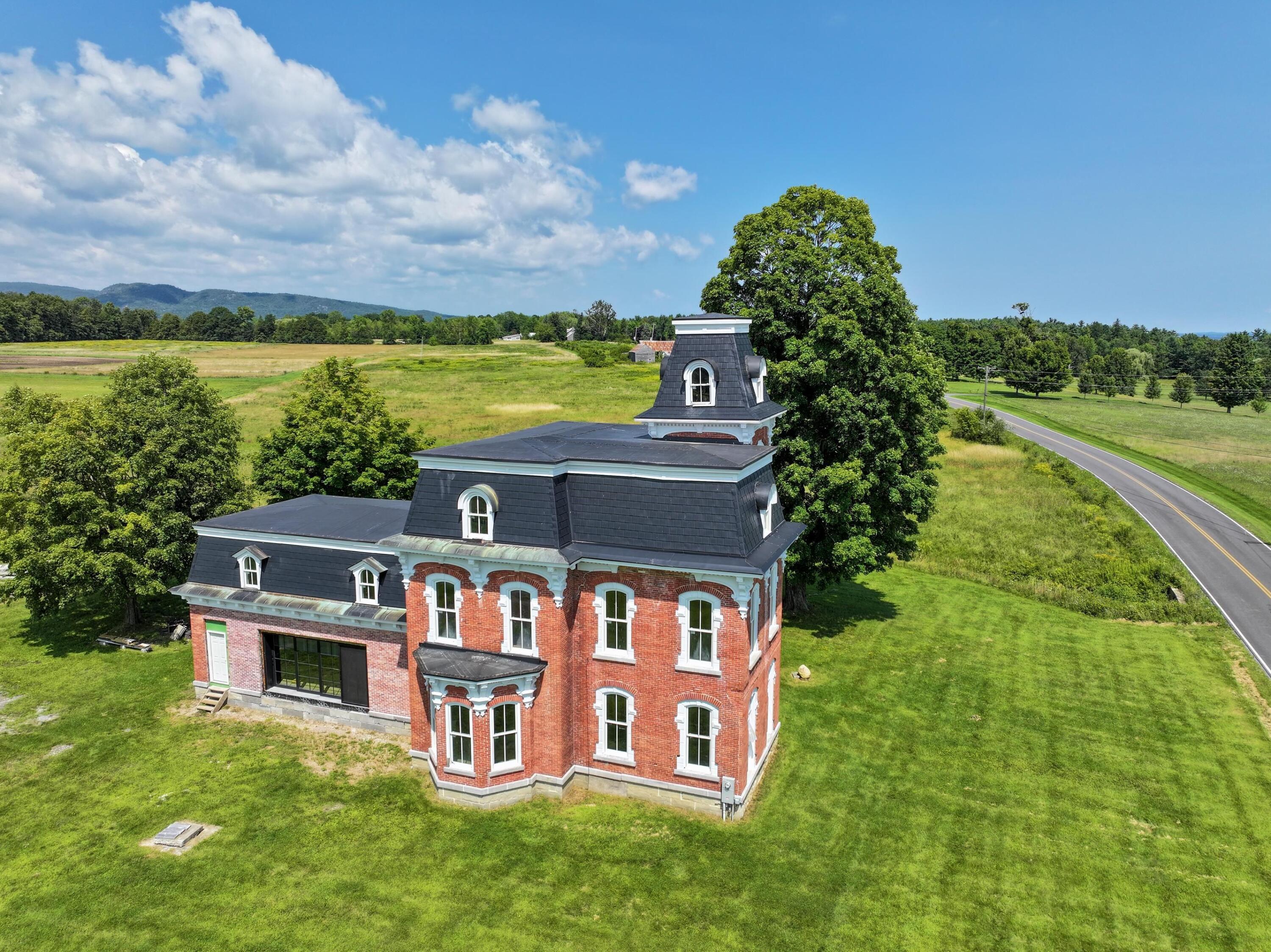 249 Point Road Willsboro NY 12996
