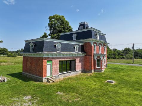 249 Point Road Willsboro NY 12996
