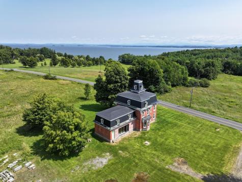 249 Point Road Willsboro NY 12996