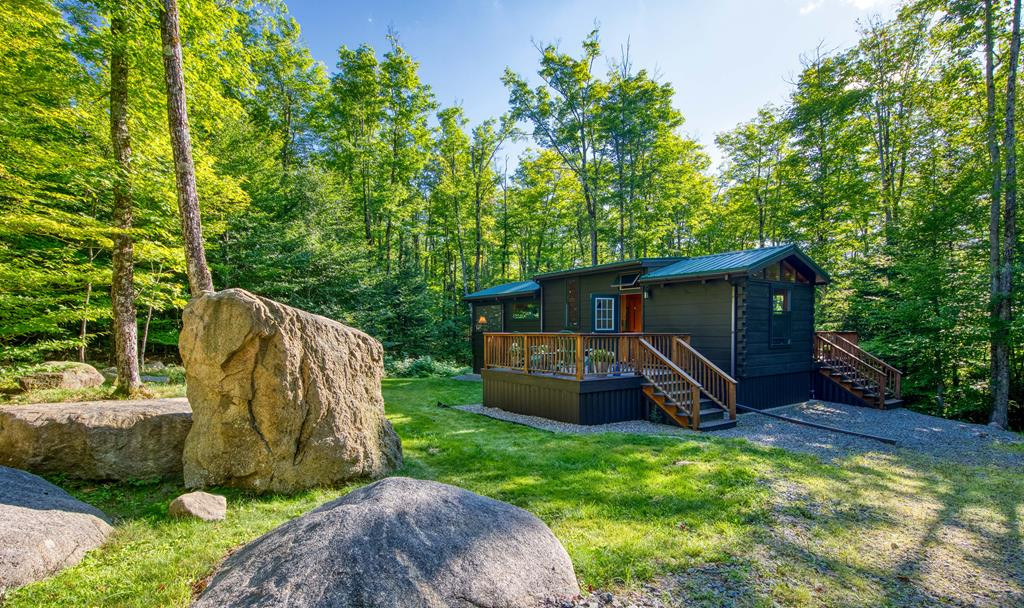 45 Nordic Hawk Way Lake Placid NY 12946