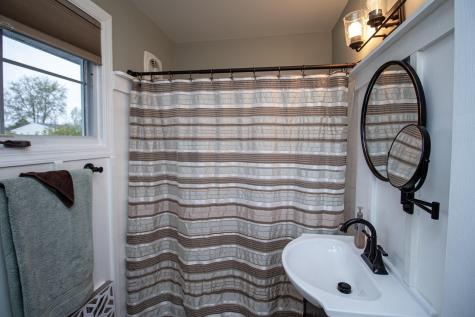 33 Maine Road Plattsburgh NY 12903