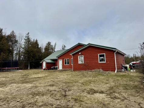 5225 U.s. 11 Ellenburg Depot NY 12935