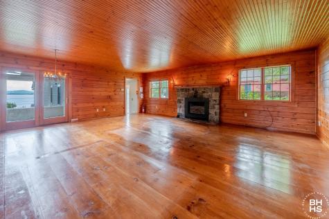 2255 Lake Shore Road Essex NY 12936