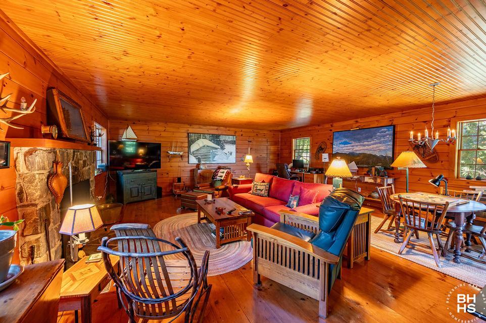 2255 Lake Shore Road Essex NY 12936