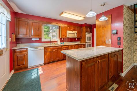 2255 Lake Shore Road Essex NY 12936
