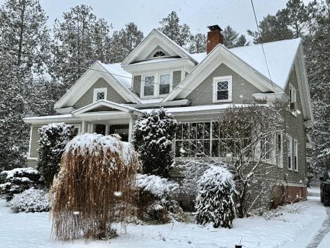 219 Park Avenue Saranac Lake NY 12983