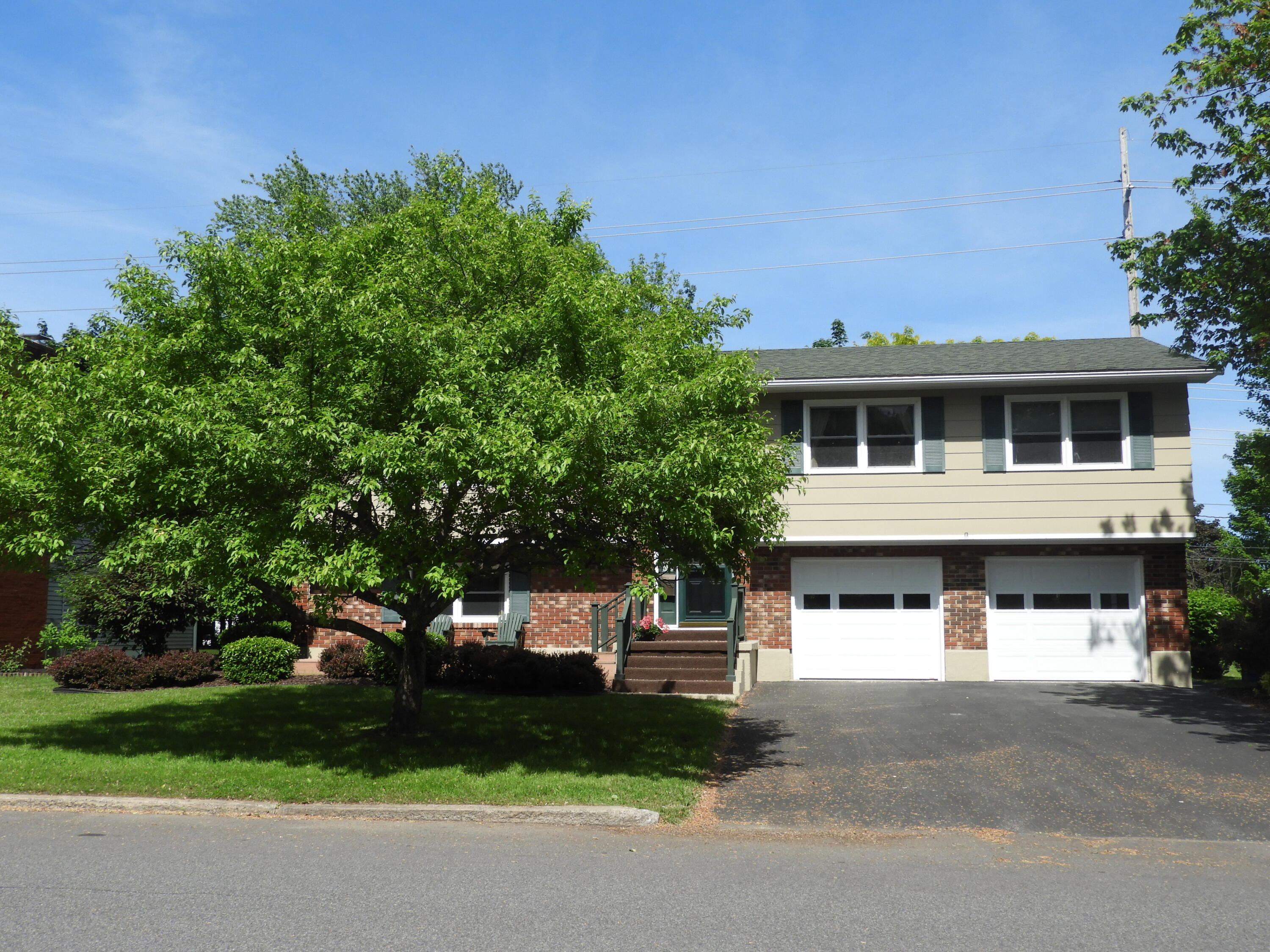 61 Cogan Avenue Plattsburgh NY 12901
