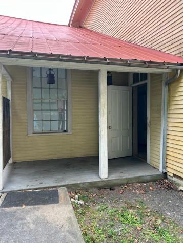 2728 Ny State Route 22 Essex NY 12936