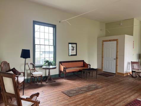 2728 Ny State Route 22 Essex NY 12936