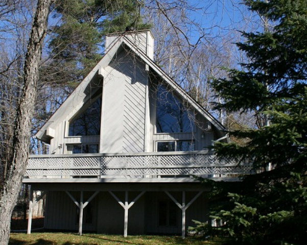 11 Acorn Street Lake Placid NY 12946