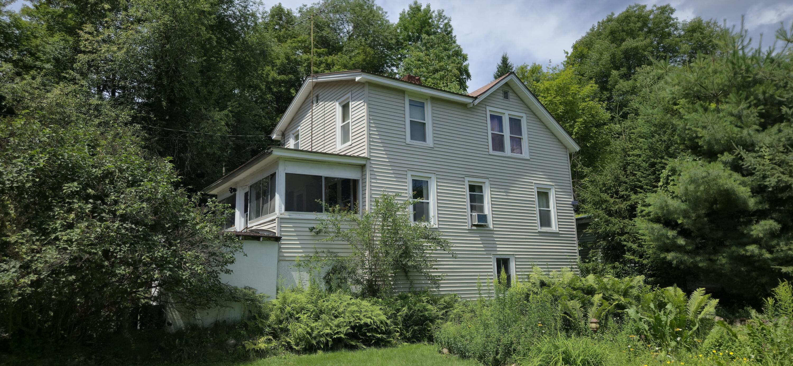 171 Mcintyre Street Saranac Lake NY 12983