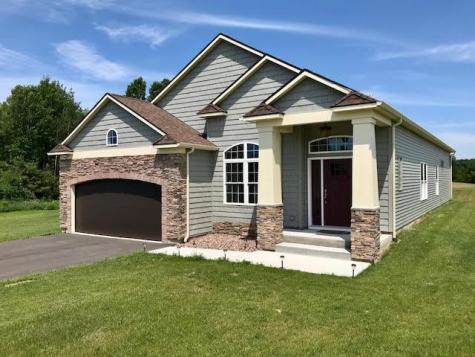 10 Ormsby Circle Peru NY 12972