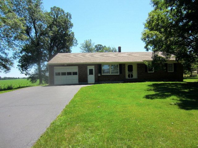 423 N Farm Road Chazy NY 12921