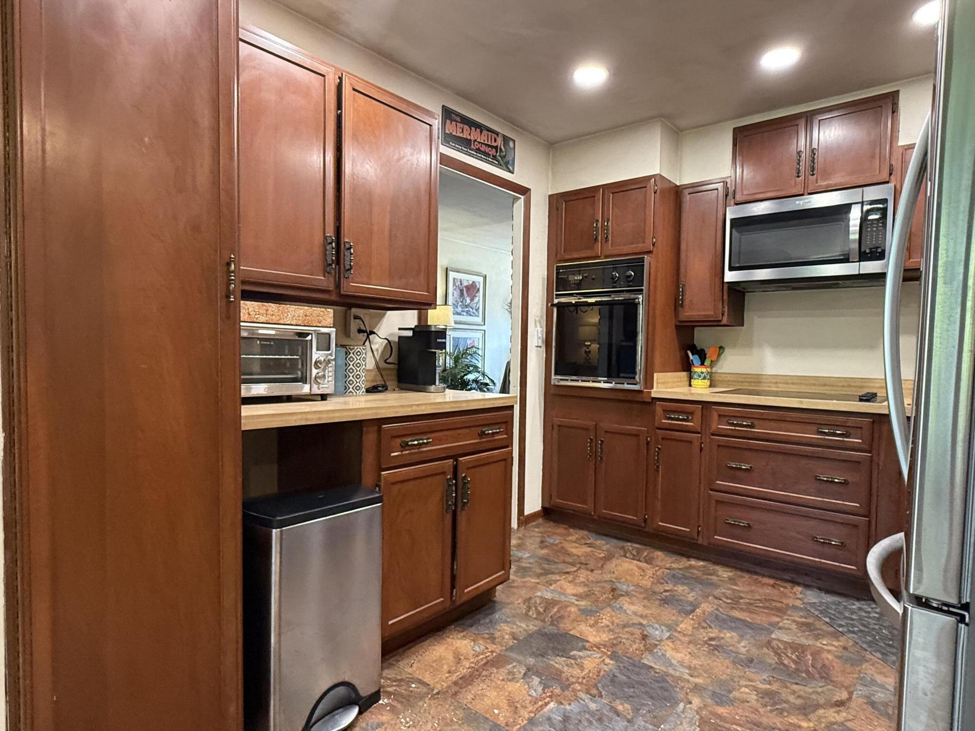 20 Oswego Lane Plattsburgh NY 12901