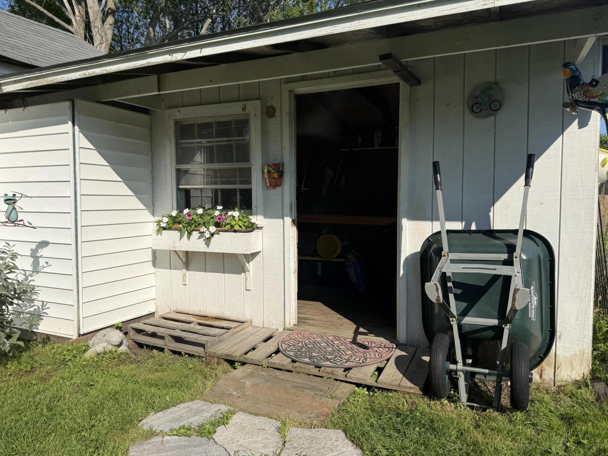 20 Oswego Lane Plattsburgh NY 12901