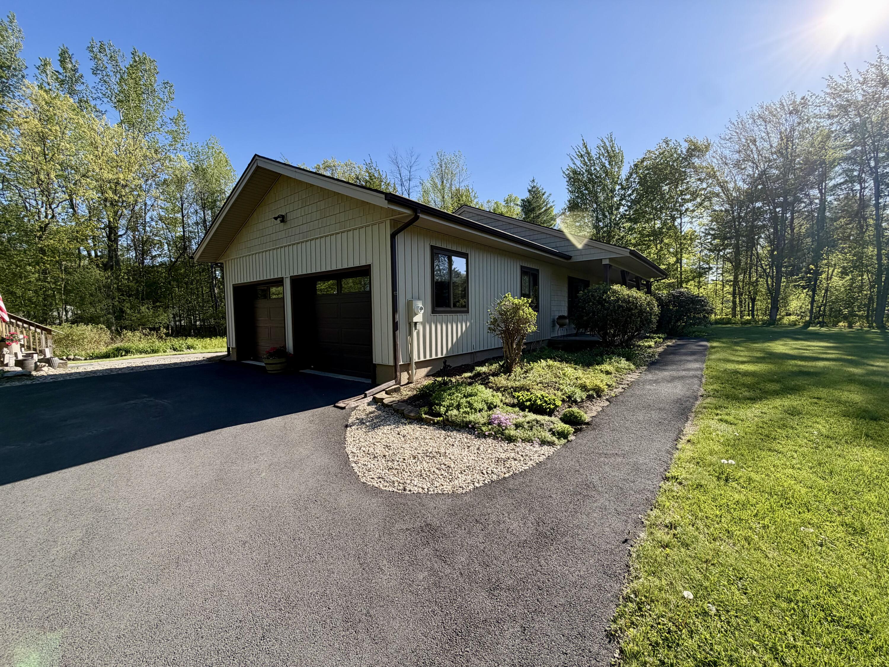 68 Rosbo Lane Morrisonville NY 12962