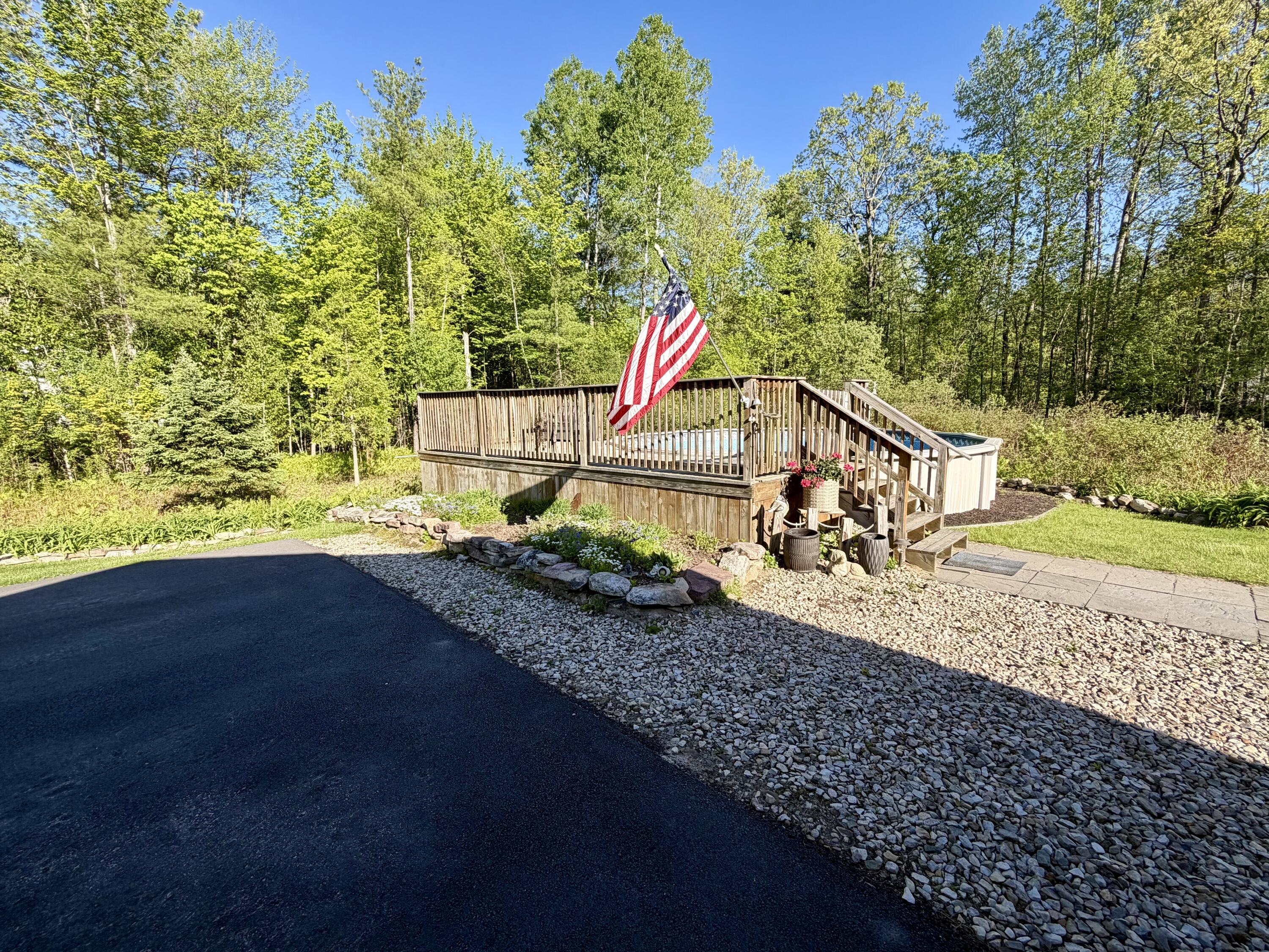 68 Rosbo Lane Morrisonville NY 12962
