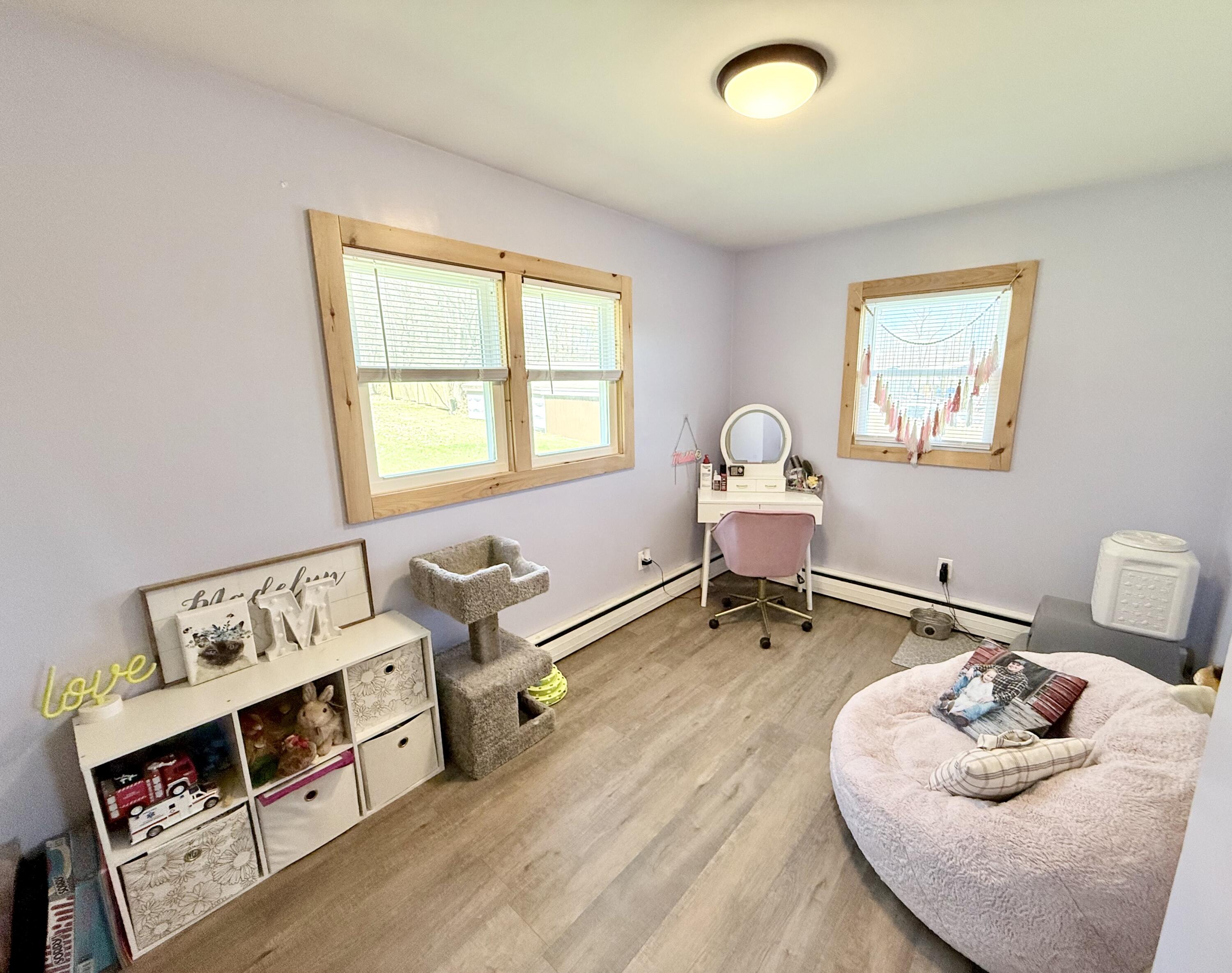 1711 New York 22b Morrisonville NY 12962