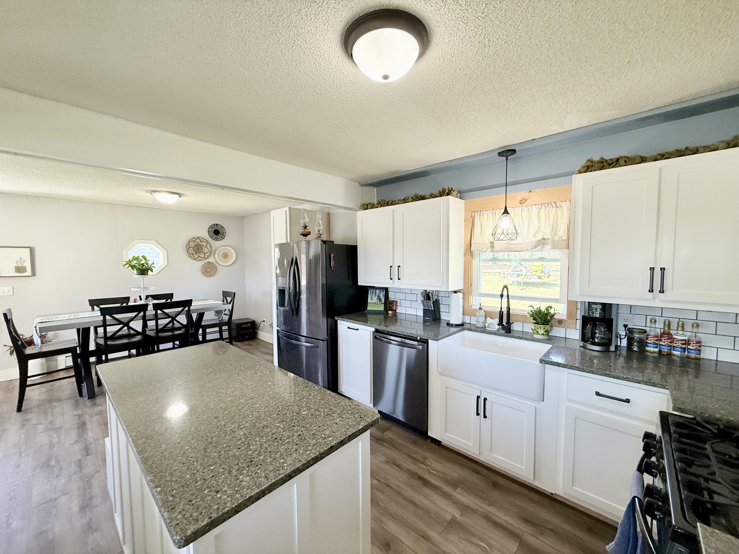 1711 New York 22b Morrisonville NY 12962