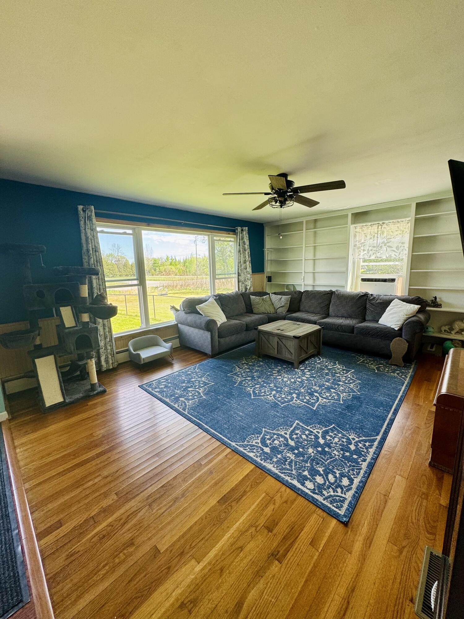 333 Us-11 Champlain NY 12919