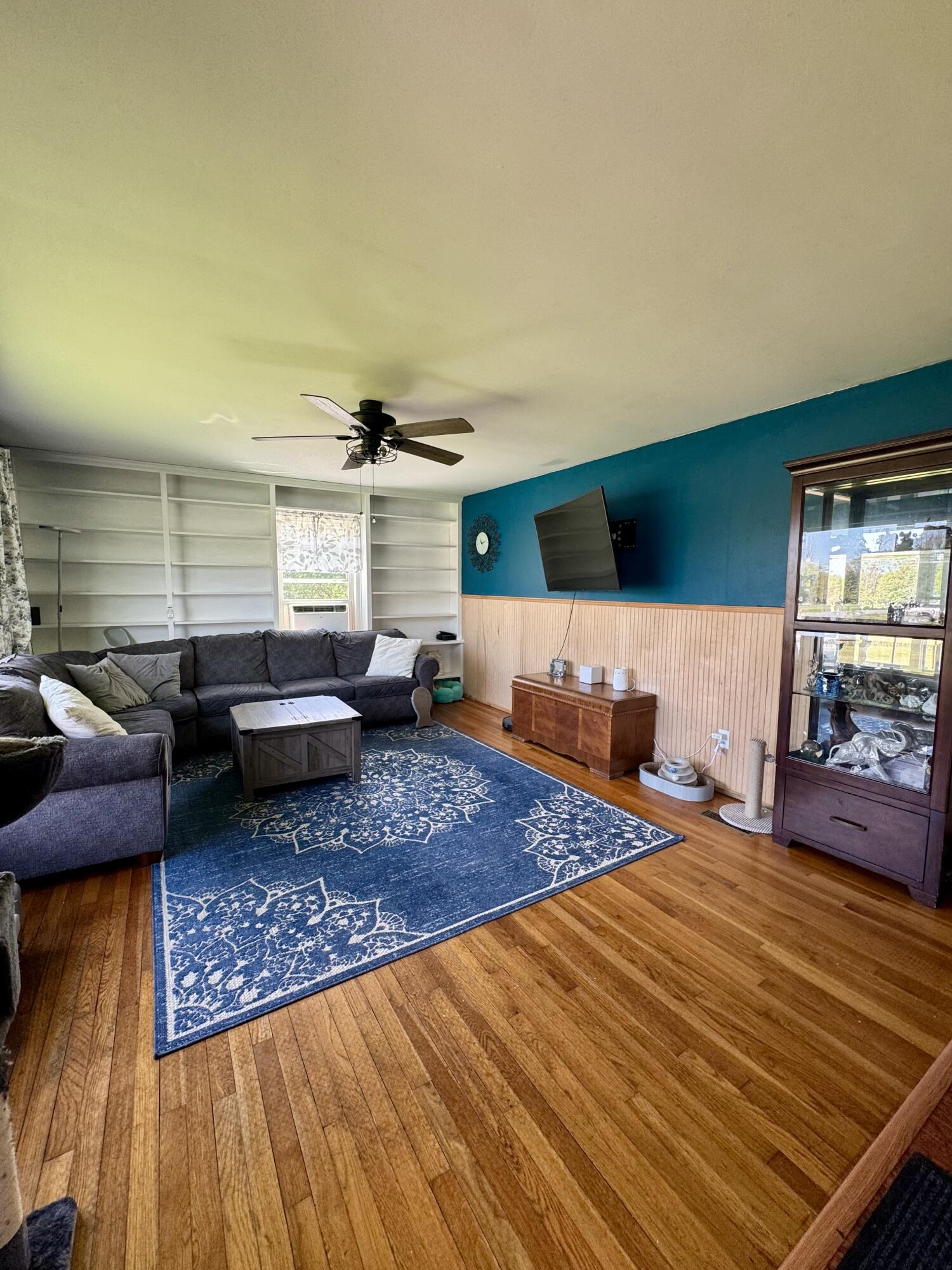 333 Us-11 Champlain NY 12919