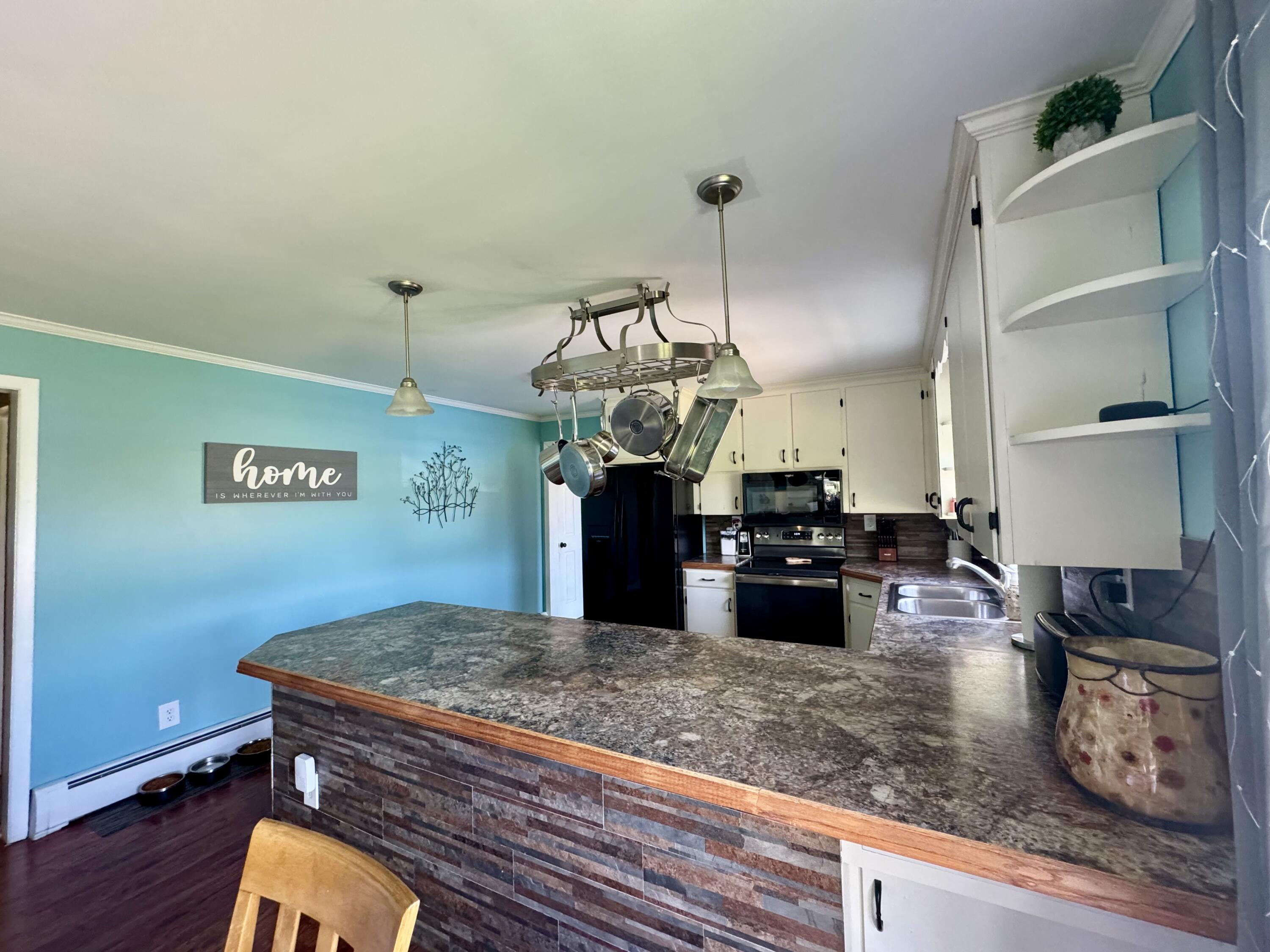 333 Us-11 Champlain NY 12919