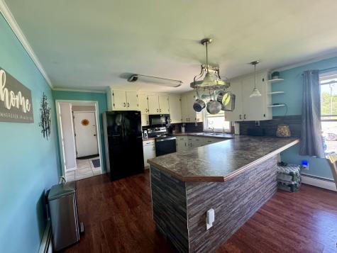 333 Us-11 Champlain NY 12919