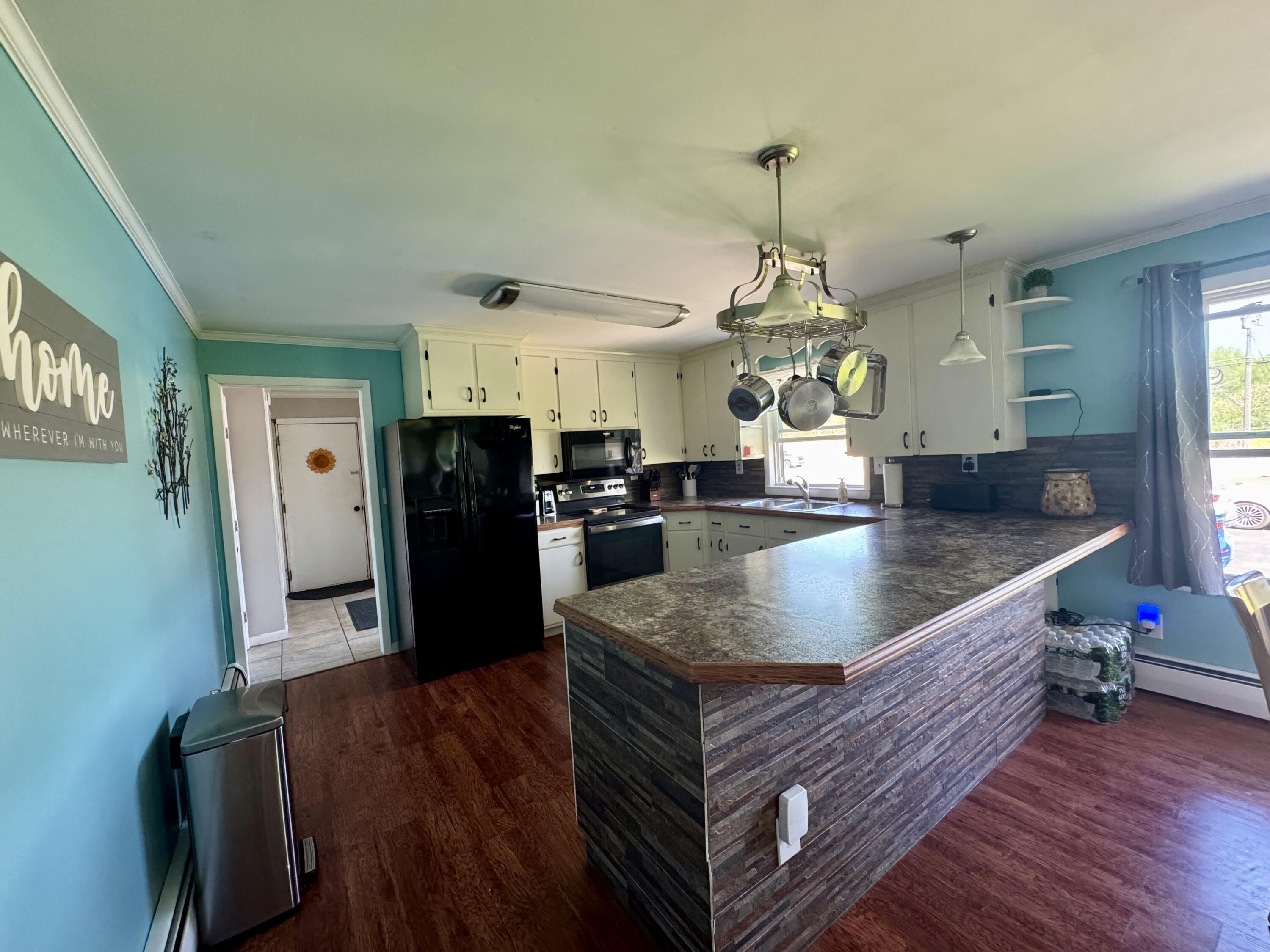 333 Us-11 Champlain NY 12919
