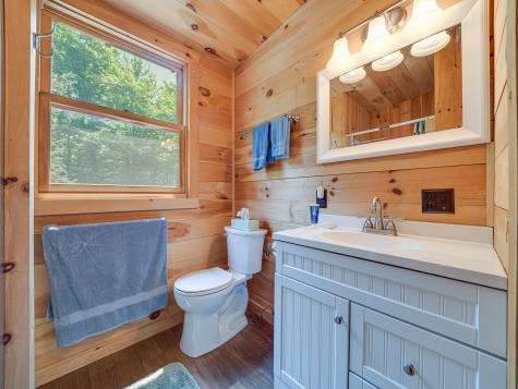 24 Hemlock Ledge Road Tupper Lake NY 12986