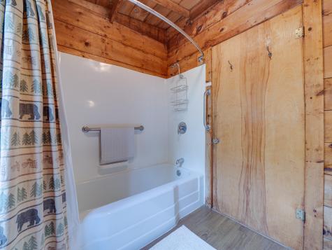 24 Hemlock Ledge Road Tupper Lake NY 12986