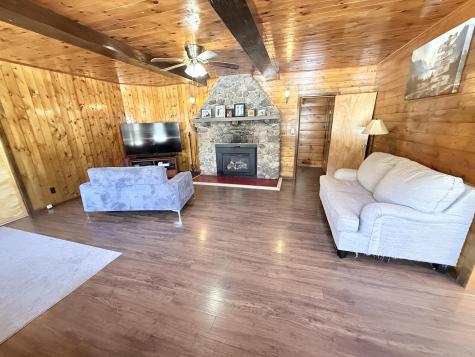 6 Quaker Mountain Road Wilmington NY 12997