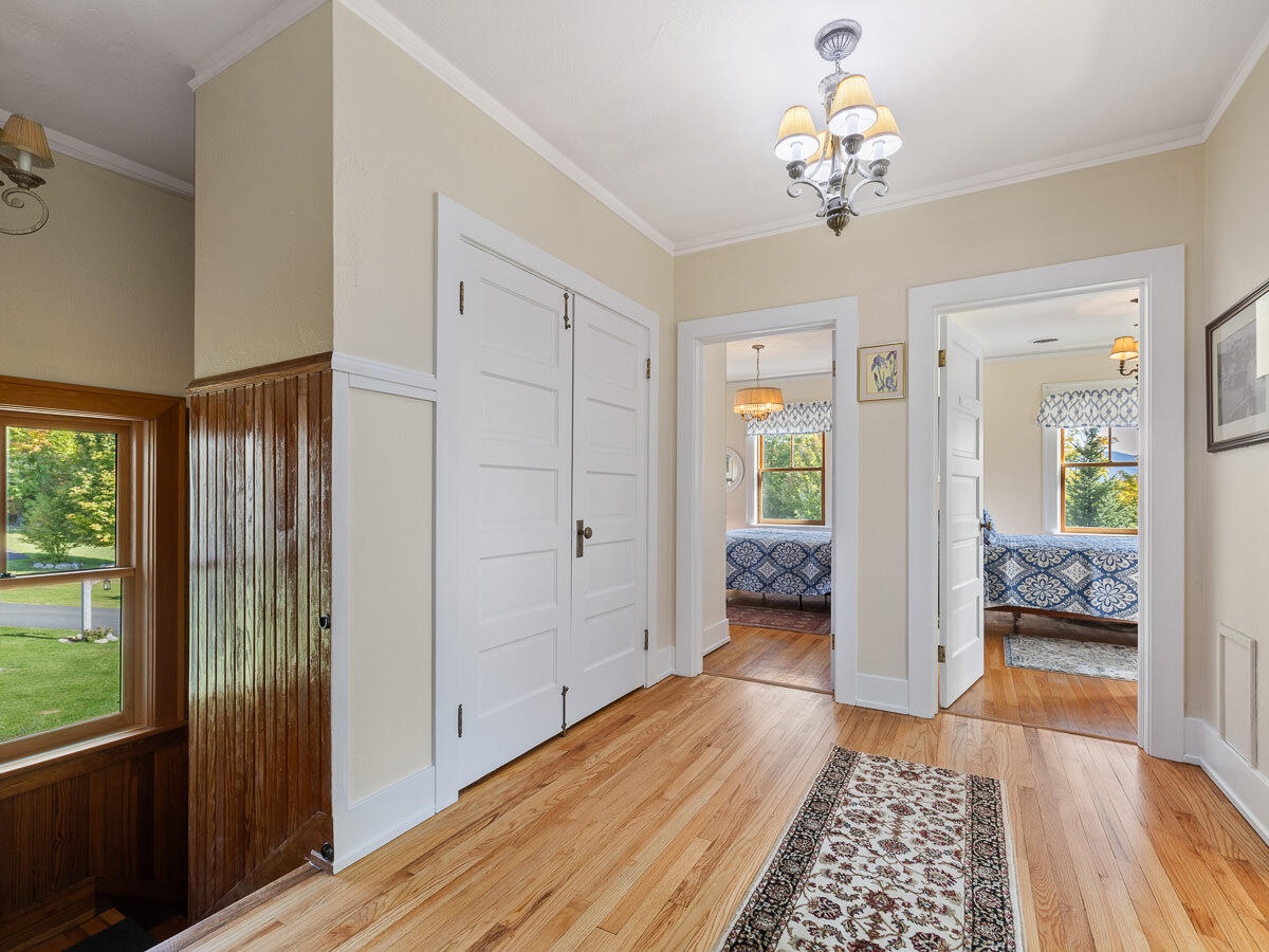 126 Forest Brook Drive Lake Placid NY 12946