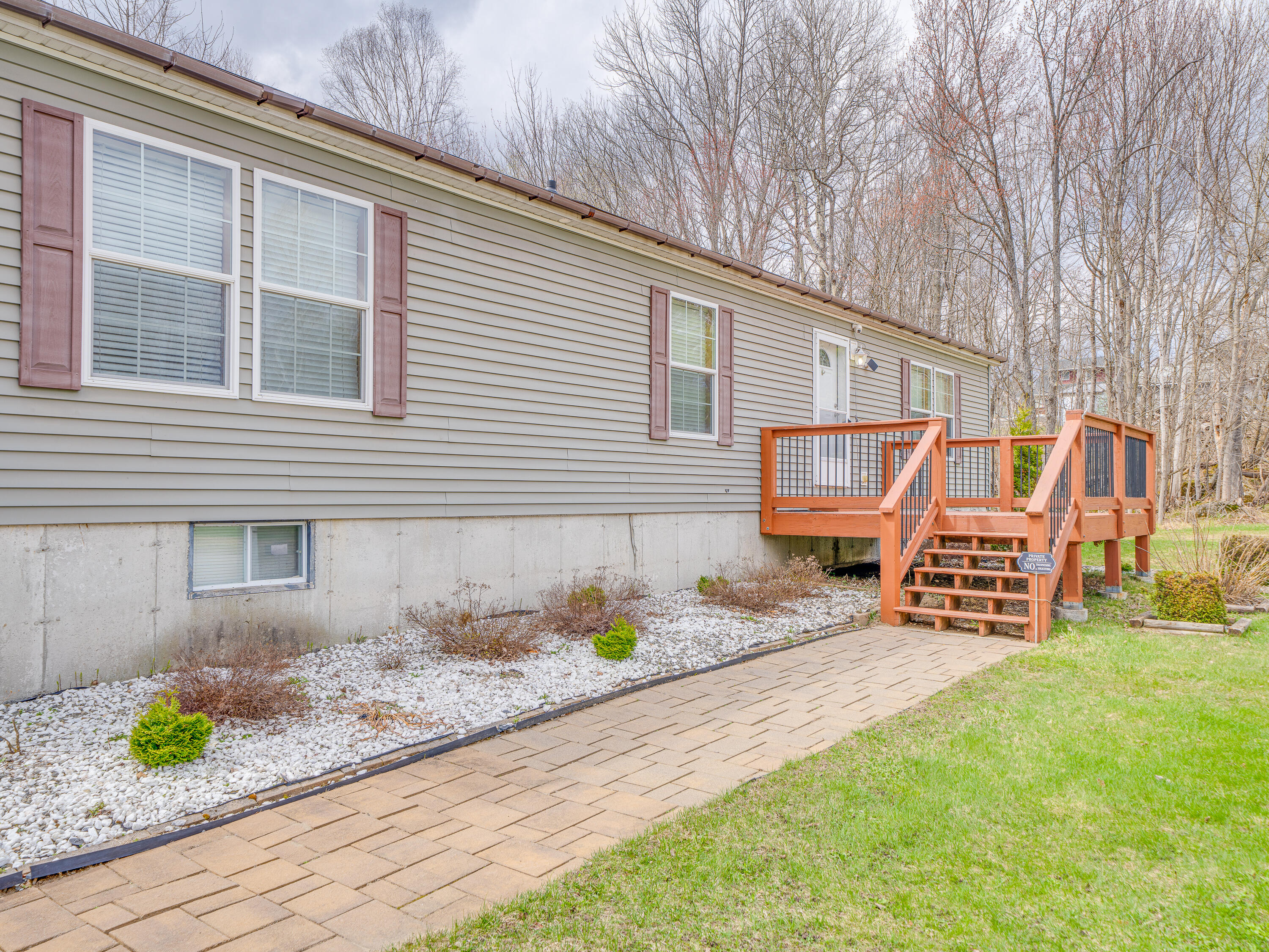 62 Lindsay Avenue Tupper Lake NY 12986