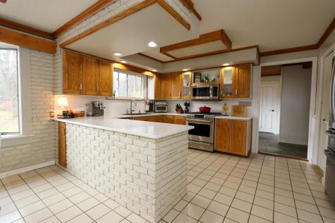 832 Rand Hill Road Morrisonville NY 12962