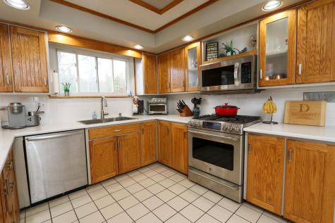 832 Rand Hill Road Morrisonville NY 12962