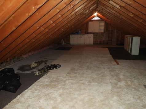 6 Parrotte Way Peru NY 12972
