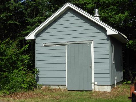6 Parrotte Way Peru NY 12972