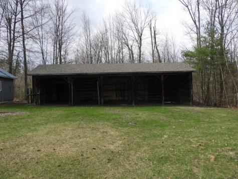 6 Parrotte Way Peru NY 12972