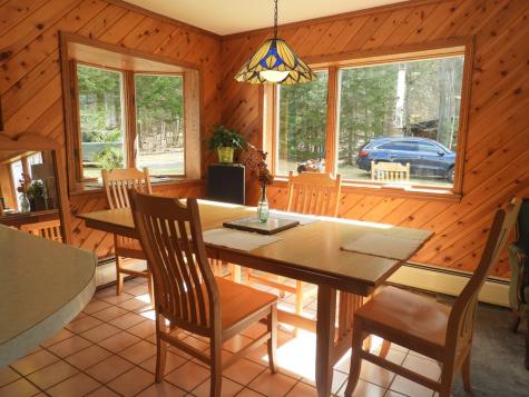6 Parrotte Way Peru NY 12972