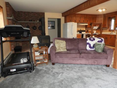 6 Parrotte Way Peru NY 12972