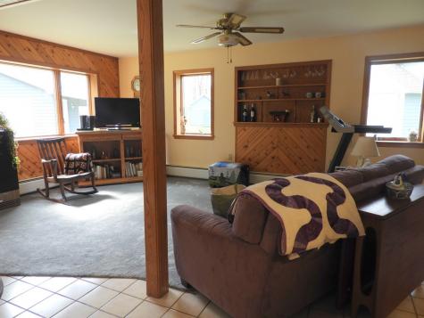 6 Parrotte Way Peru NY 12972