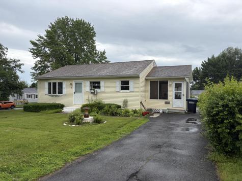 21 Dennis Avenue Plattsburgh NY 12901