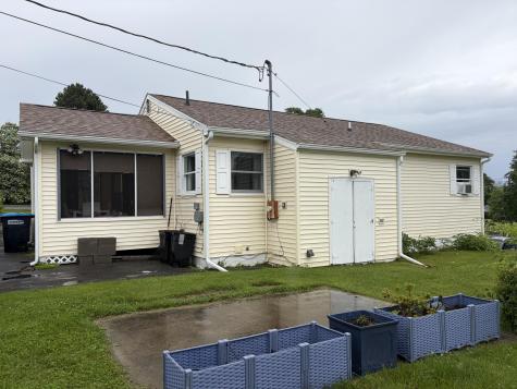 21 Dennis Avenue Plattsburgh NY 12901