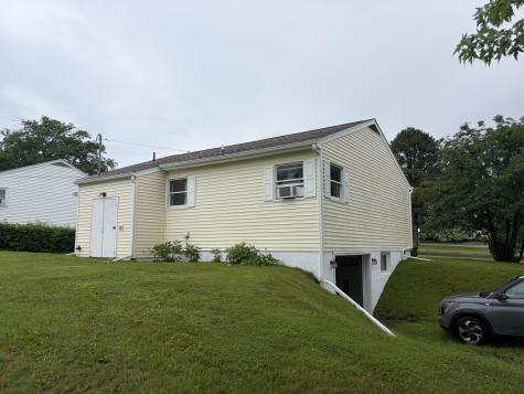 21 Dennis Avenue Plattsburgh NY 12901
