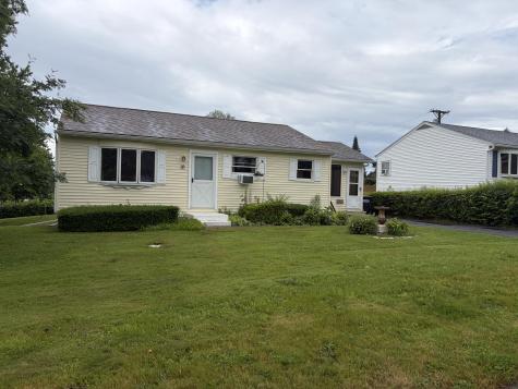 21 Dennis Avenue Plattsburgh NY 12901