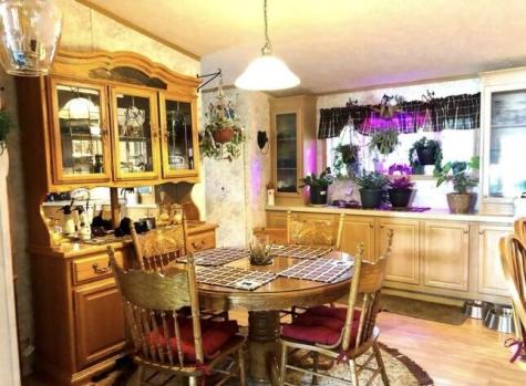 9 Dean Lane Plattsburgh NY 12901