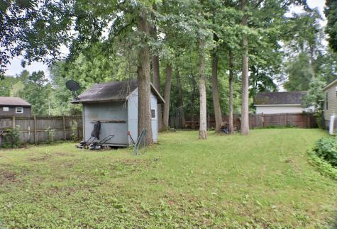 9 Dean Lane Plattsburgh NY 12901