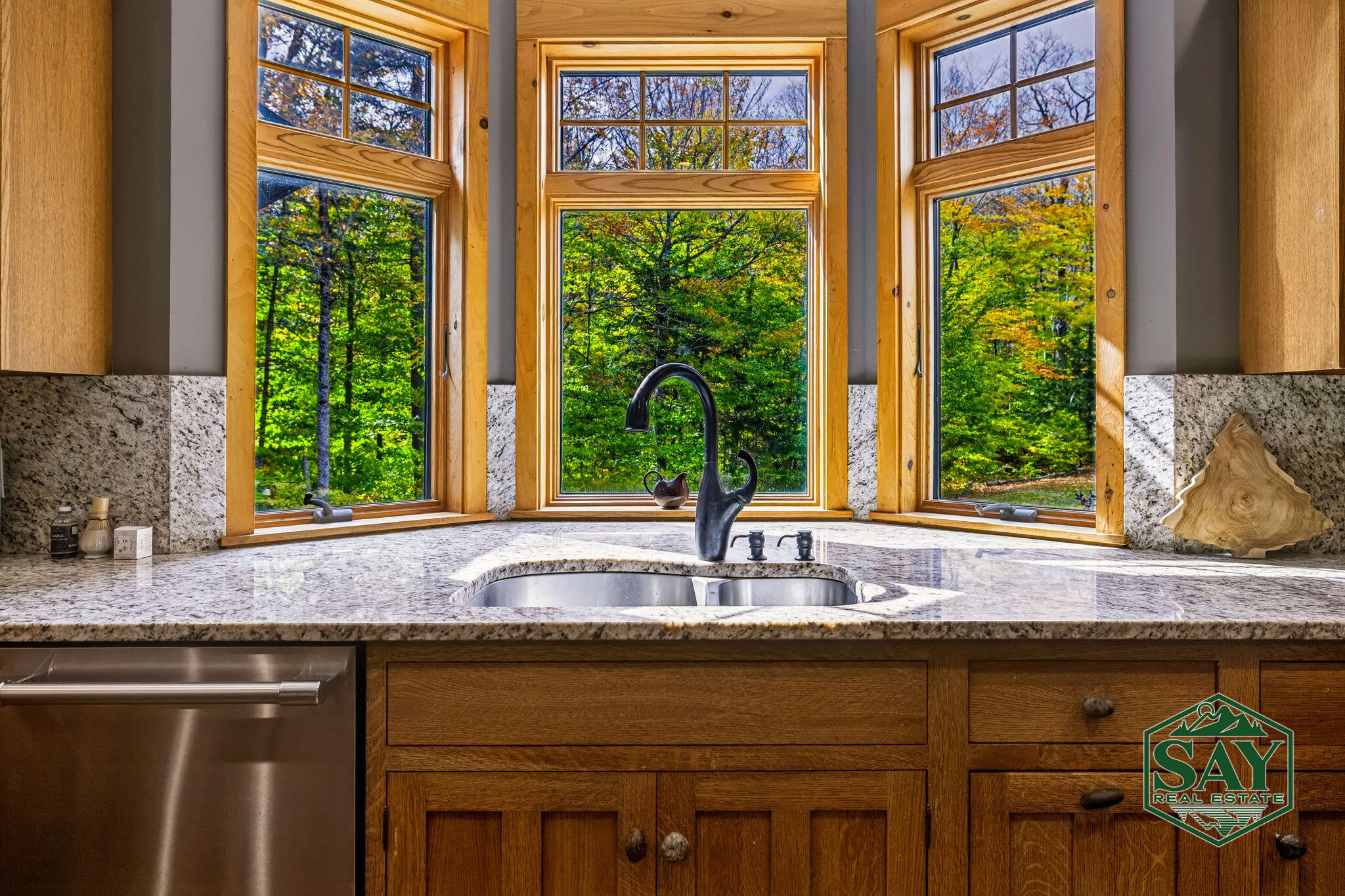 76 Saddleback Way Lake Placid NY 12946